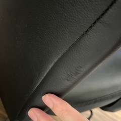 LOWYA  デスクワーク　ブラック椅子の画像