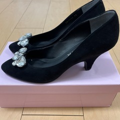 DIANAパンプスの画像
