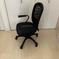 オフィスチェアの画像