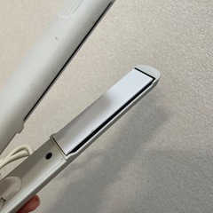 サロニア ヘアアイロンの画像