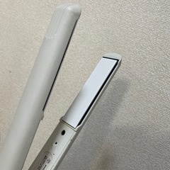 サロニア ヘアアイロンの画像