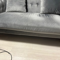 ソファの画像