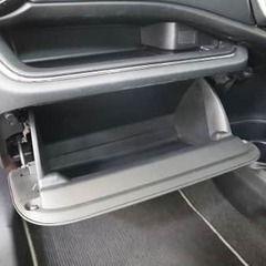 真っ赤なボディが魅力的🤩✨トヨタ アクア G G's🚗の画像