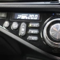 真っ赤なボディが魅力的🤩✨トヨタ アクア G G's🚗の画像