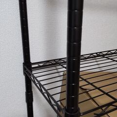104.スチールラックの画像