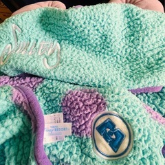 東京ディズニーランド限定 サリー 耳付き ベビーポンチョ（中古品）の画像