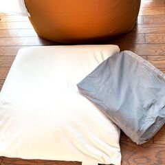 美品 無印良品 体にフィットするソファ ４点セット 本体＋補充クッション＋替えカバー×2の画像