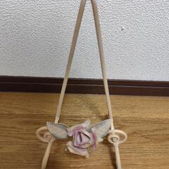 アイアン　薔薇　イーゼル　アンティーク調の画像