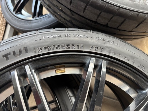 レオニス　ウェッズ　18インチ　アルミホイール