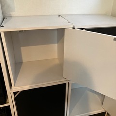 白黒カラーボックス
の画像