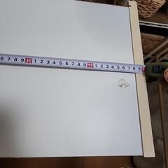 収納棚の画像