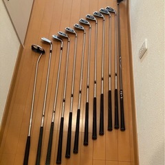 ゴルフセット一色　シューズ付きの画像
