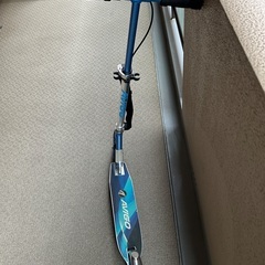 AVIGO キックボードの画像