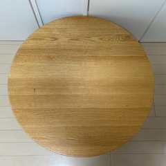 コーヒーテーブル(丸テーブル)の画像