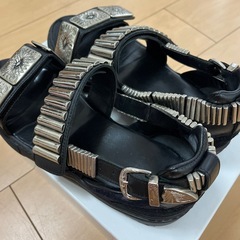 TOGAスニーカーサンダルの画像