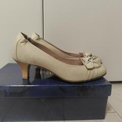 卑弥呼　パンプス　23cmの画像