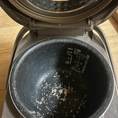 炊飯器の画像