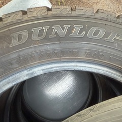 185/60R15 ダンロップ ウィンターマックス WM02 スタッドレスタイヤの画像