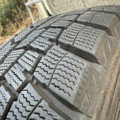 185/60R15 ダンロップ ウィンターマックス WM02 スタッドレスタイヤの画像