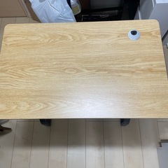 pcデスクの画像