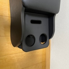ハイエース　標準ボディ用　センターコンソールボックスの画像
