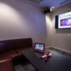 カラオケ仲間募集中〜♫