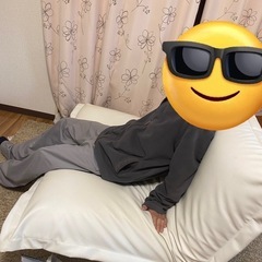Ligne Rosetリクライニングソファー＆足置きの画像