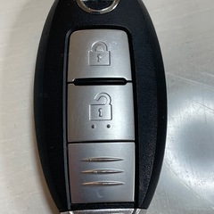 日産　エクストレイル　キーレス　エントリーリモコン
の画像