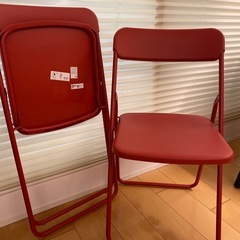 IKEA折りたたみ椅子の画像