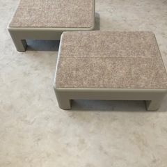 小原産業 プラスチック踏み台 小型タイプ 高さ13cm ベージュ [玄関 踏台 耐荷重100kg] ST-629の画像
