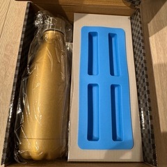 【新品】シュワっと爽快炭酸ステンレスボトル 保温 保冷 　製氷器付の画像