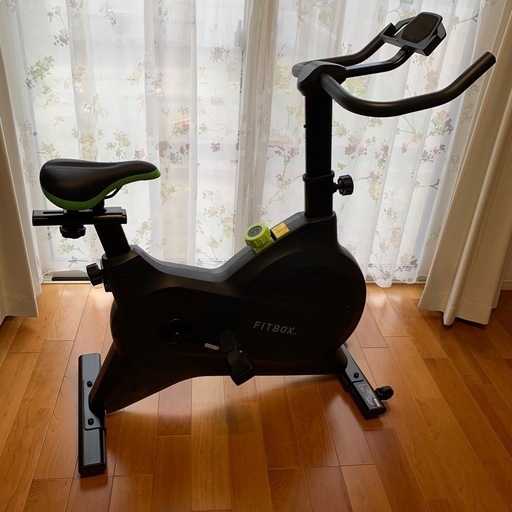 フィットネスバイク FITBOX 第3世代　サドルカバー付　エアロバイク