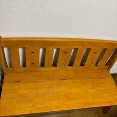 収納付き長椅子の画像