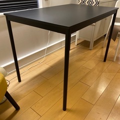 iKEAテーブルの画像