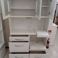リユースのサカイ栃木店★ジモティ割あり★ 大丸木工 食器棚 ホワイト W105×D44×H180 クリーニング済み TC10343の画像