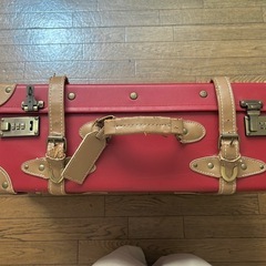 キャリーケースの画像