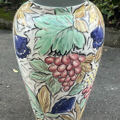 【リサイクルショップどりーむ天保山店】No.4040 壺 インテリア 花瓶 陶器 特大 花柄の画像