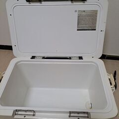 シマノ　クーラーBOX　容量22Lの画像