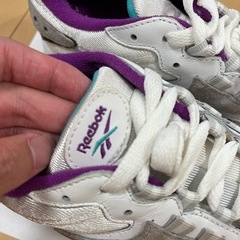 Reebokスニーカーの画像