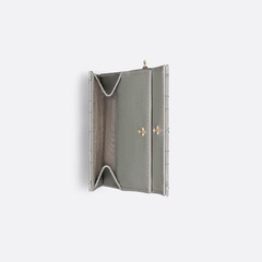 Dior 三つ折財布🩵の画像