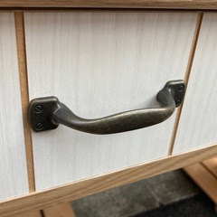 カントリー調デスクの画像