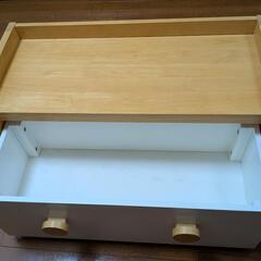 幼児用机（引き出し付き）中古の画像