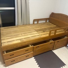 ベッドの画像