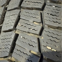 スタッドレスタイヤ195/65R15 2024年製造アルミホイール付4本セットの画像