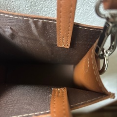 ブラウン　ショルダーバッグの画像