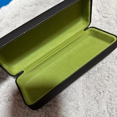 zoff メガネケースの画像