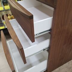 J1343【リユースのサカイ柏店】食器棚　ブラウン　クリーニング済　の画像