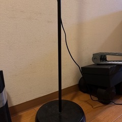 IKEAスタンド照明の画像