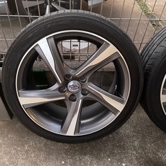 【値下げ】【中古】ボルボ　Volvo　V60純正  Rデザイン 8J+55 タイヤ4本　セット　 235/40R18　検：S60 S80  V70の画像