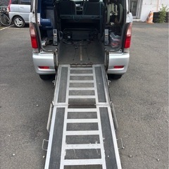 ダイハツ　アトレーワゴン　福祉車両の画像